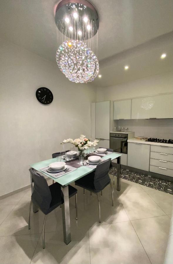 Casavacanza Carme' نابولي المظهر الخارجي الصورة